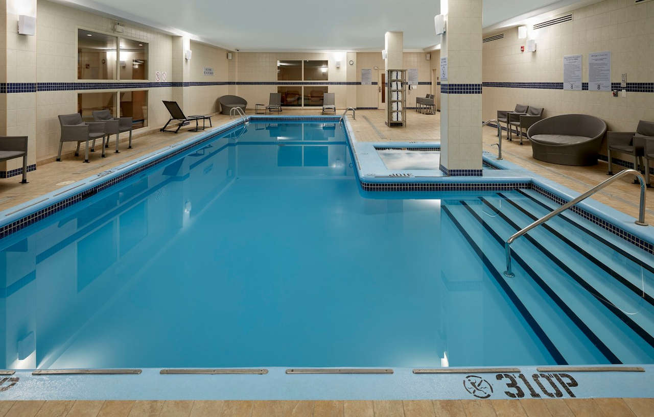 Residence Inn By Marriott Montreal Airport Дорваль Экстерьер фото